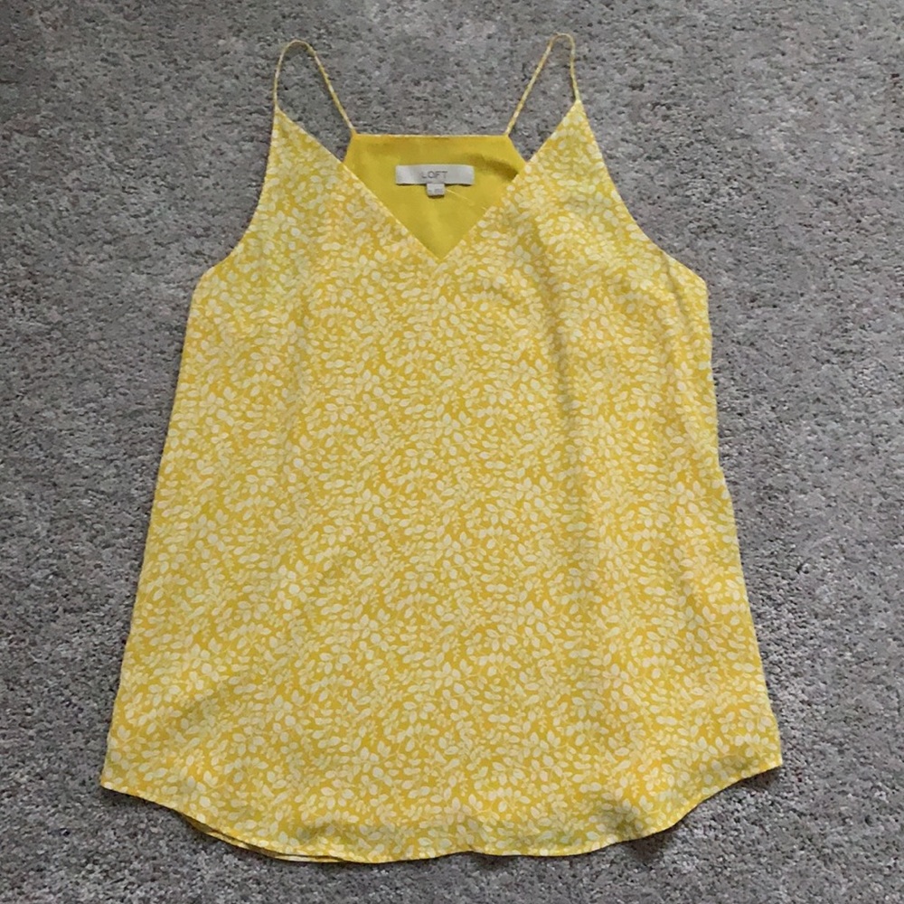Adorable LOFT blouse!